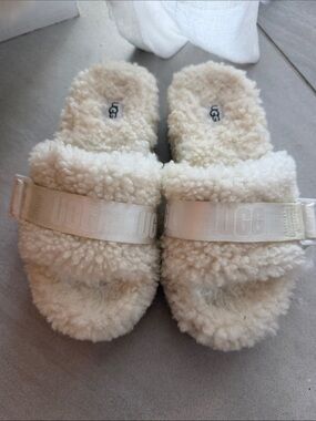 UGG Cream Shearling Slide Sandals with Branded Strap